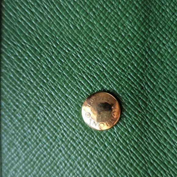 Louis Vuitton Forest Green Key Holder With Dust Bag Women's Wallet - Picture 4 of 12